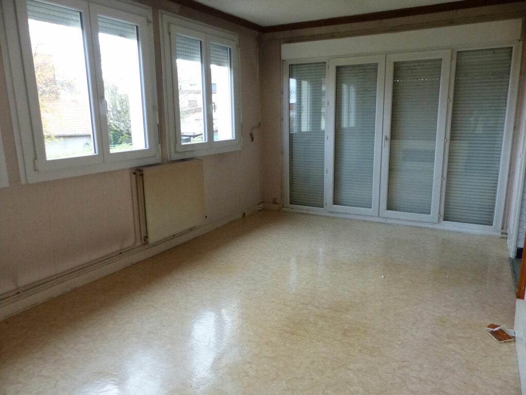 Maison individuelle T5 à vendre sur terrain de 665 m² à Valentigney
